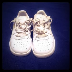 Nice stylish puma sneakers